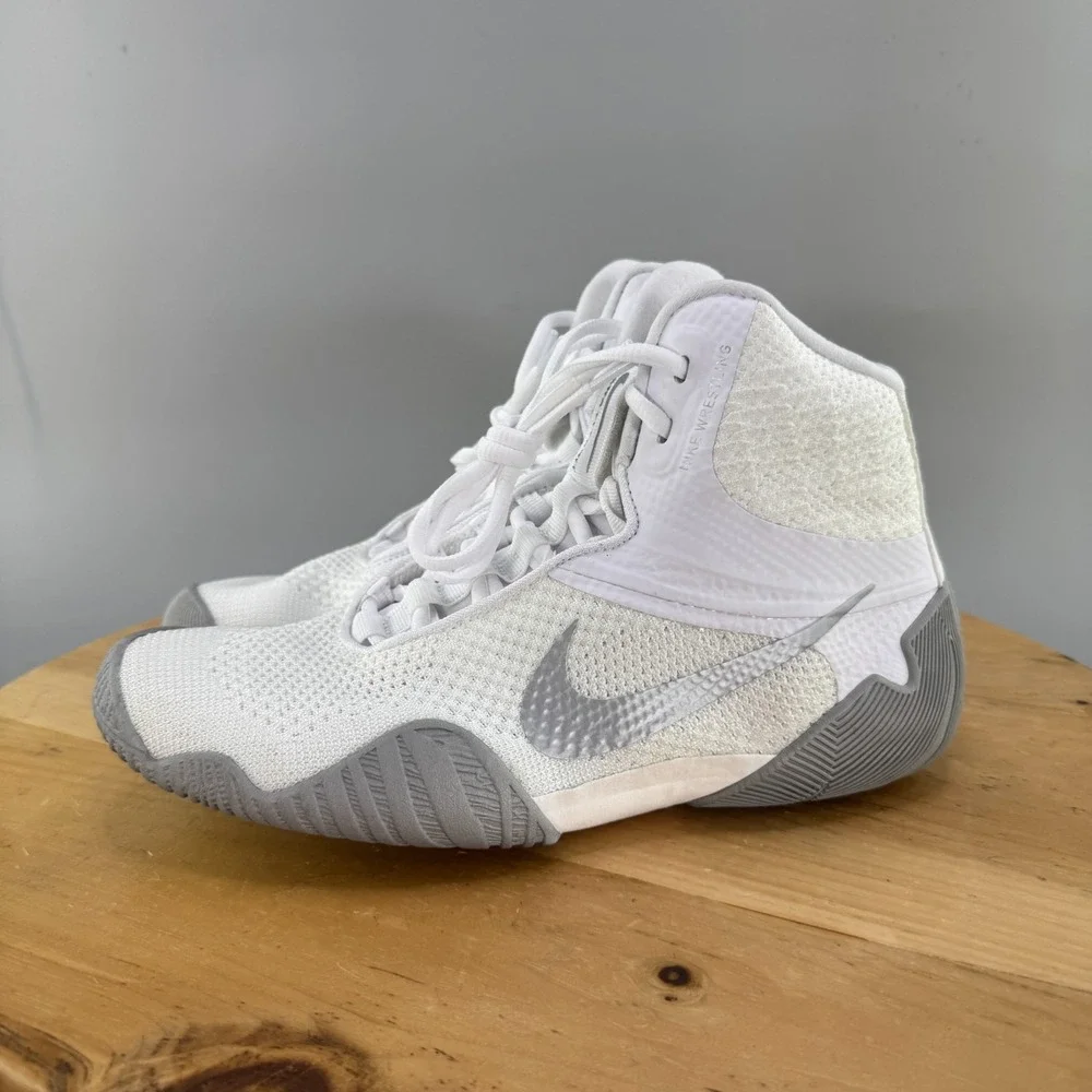 Nike Tawa Flyknit‎ Mens Size 10 Wrestling Boxing Shoes White Metallic Silver NEW